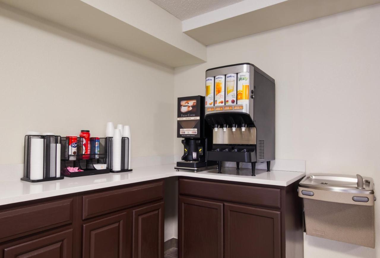 Red Roof Inn Lawrenceburg Ngoại thất bức ảnh